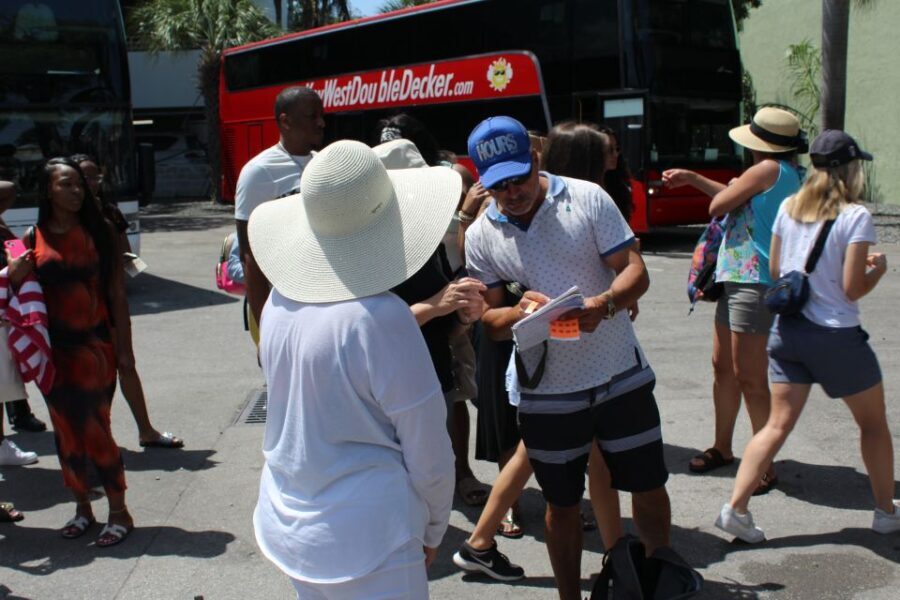 Miami: Key West Boat Tour w/ Optional Snorkeling & Open Bar - Diving Into the Experience: What You Can Expect