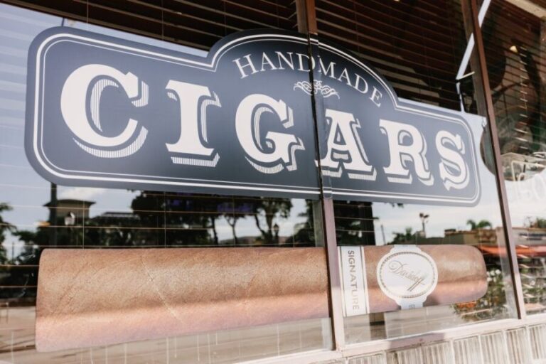 Miami: Little Havana Guided Walking Tour - Key Points at a Glance