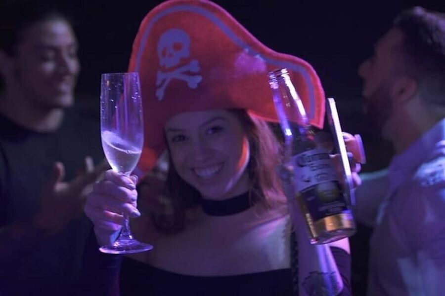Miami Party Boat Cruise: City Lights & Skyline Views! - Who Should Consider This Experience?