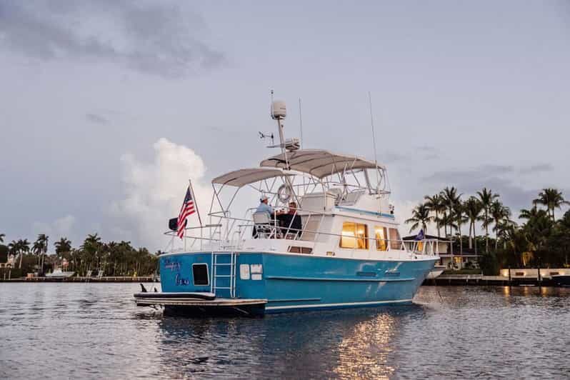 Miami: Private Dinner Cruise for 2 on a yacht. - Practical Tips