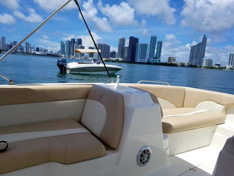 Miami: Self-Drive Boat Rental - A Detailed Look at the Experience