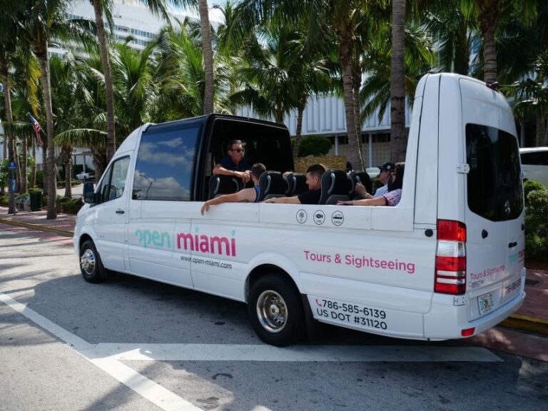 Miami Sightseeing Tour in a Convertible Bus - An In-Depth Look at the Miami Sightseeing Tour in a Convertible Bus