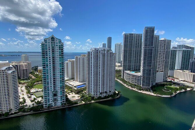 Miami Skyline Cruise of Millionaire Homes with Hotel Pick-up - Who Should Consider This Tour?