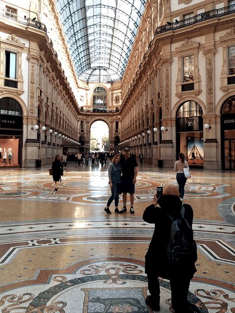 Milan Postcard Viewpoints Walk with Locals - Travel Bloggers - What’s Included and What You Should Know