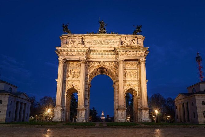 MILAN PRIVATE WALKING TOUR BY NIGHT: AMAZING MILAN - 2 h - Final Thoughts