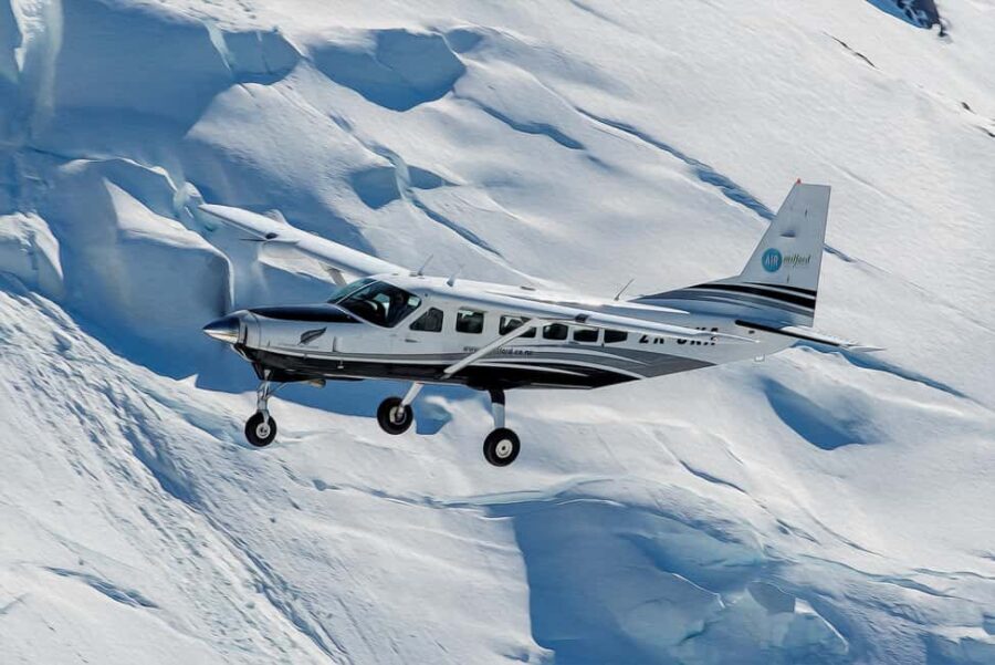 Milford Sound & Big 5 Glaciers Scenic Flight from Queenstown - The Itinerary in Detail