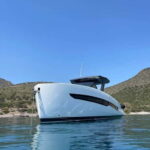 Milos Cyclades Luxury private cruises - The Itinerary: A Well-Rounded Mix of Sightseeing and Relaxation