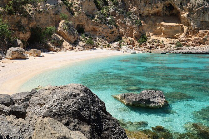 Minicruise in Orosei Gulf with Glentor - Who Will Love This Tour?