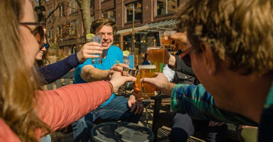Minneapolis Historical Bar Crawl: Hidden Bars & Stories - FAQ