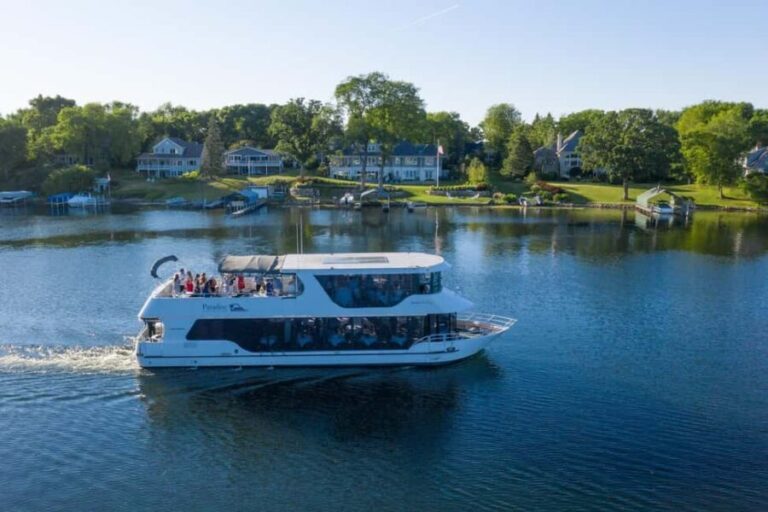 Minneapolis: Lake Minnetonka Boat Cruise with Narration - Why Choose This Experience?