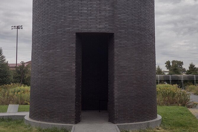 Minneapolis Sculpture Garden: A Self-Guided Walking Tour - An Honest Look at the Experience