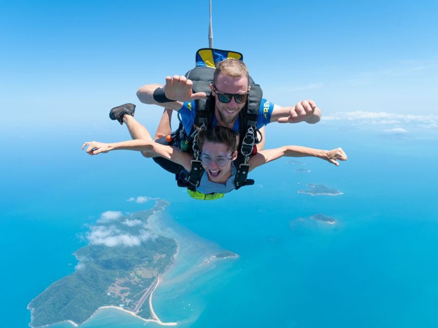 Mission Beach Tandem Skydive Experience - An In-Depth Look at the Mission Beach Tandem Skydive Experience