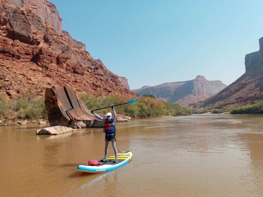Moab: Stand-Up Paddleboard with small rapids on Colorado - An In-Depth Look at the Moab Paddleboard Experience