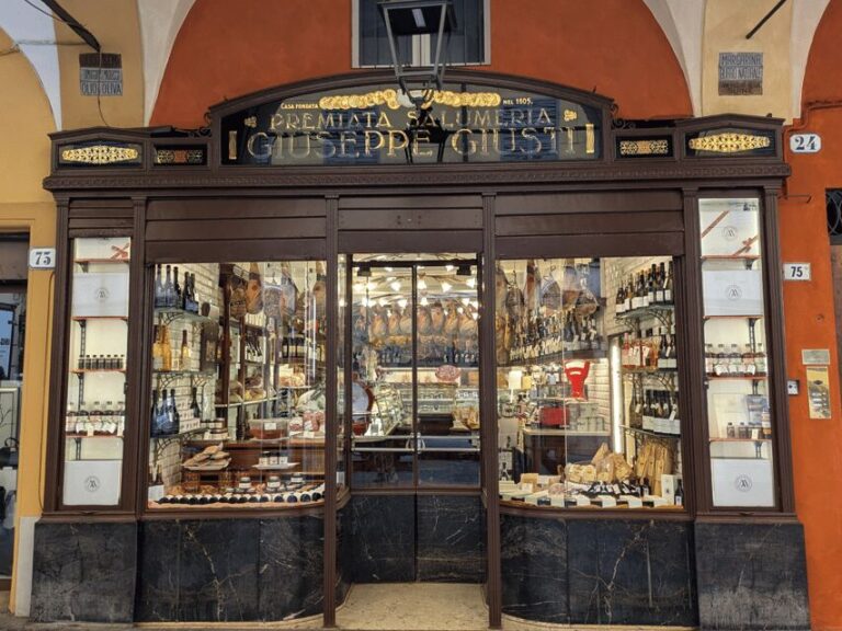Modena Food Tour: Sightseeing & Taste - Tasting the Best of Modena