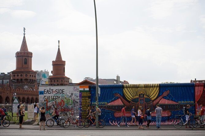 Modern Berlin Private Walking Tour: Diverse, Vibrant and Exciting German Capital - An In-Depth Look at the Modern Berlin Private Tour