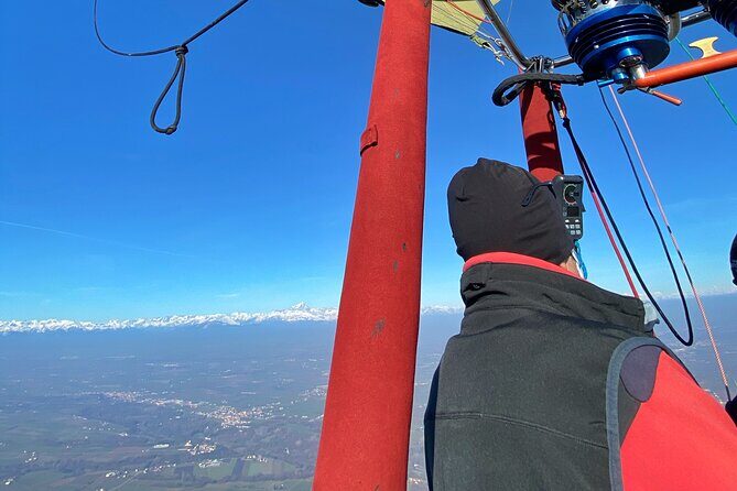 Mondovì week hot air balloon flight - The Sum Up