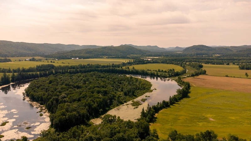 Mont-Tremblant: self guided kayak/paddleboard on Rouge River