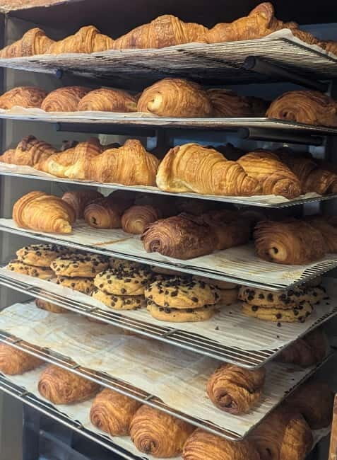 Montmartre Chocolate & Pastries Food Tour w/ 6+ Tastings - The Value of This Tour
