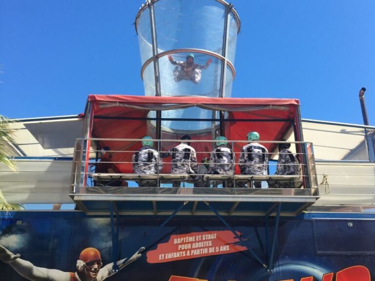 Montpellier: Free fall simulation for an Adult: 2 flights - The Free Fall Simulator Experience in Montpellier: What to Expect