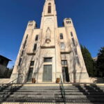 Montpellier: Guided Tour of Unusual Places by Electric Bike - The Ride and the Guide