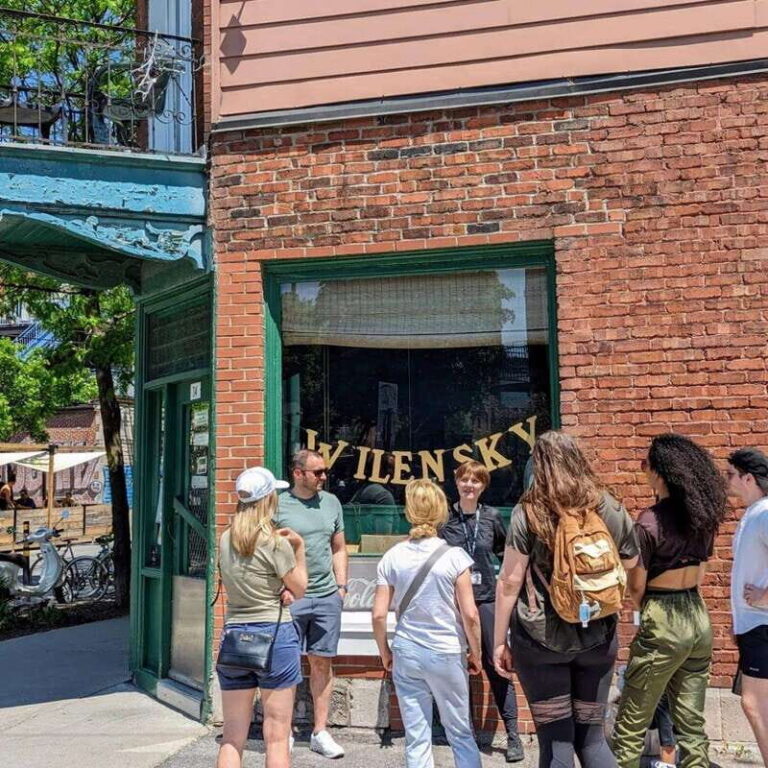 Montreal: Plateau Mont-Royal & Mile End Walking Tour - Who Will Love This Tour?