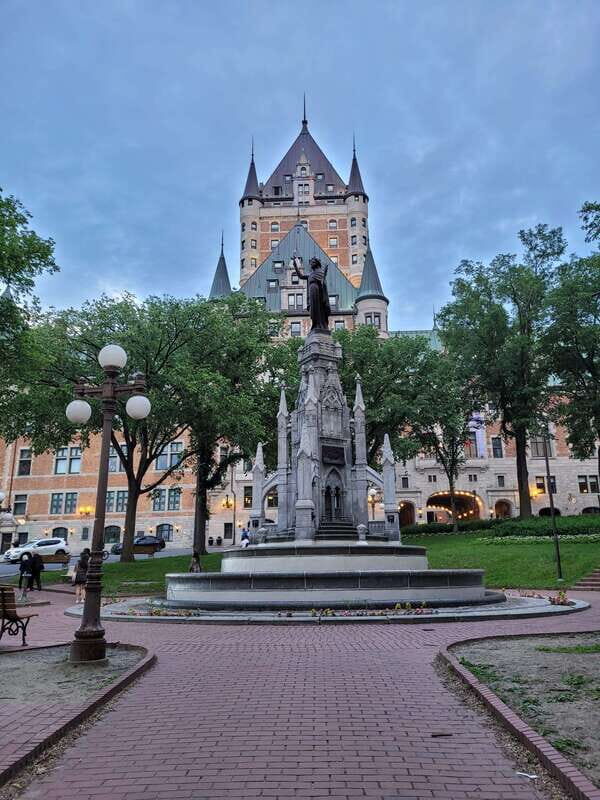 Montreal to Quebec City Tour with Private Transportation - Frequently Asked Questions