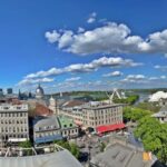 Montreal: Walking Tour 2h Downtown, RESO and Old Montreal - Authenticity and Personal Touches from Travelers
