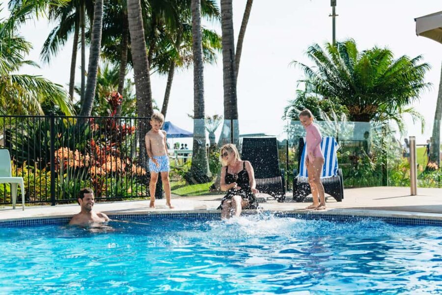 Moreton Island: Marine Discovery Cruise & Dolphin Feeding - Exploring the Details: What to Expect