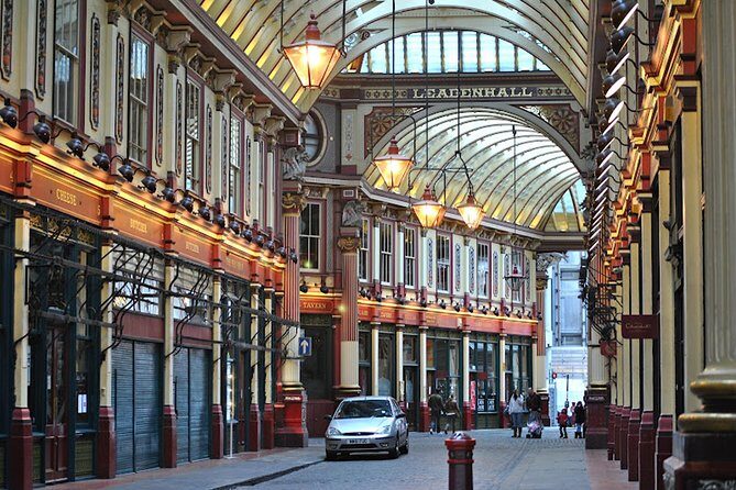 Movie Hot Spot Walking Tour of London - Key Points
