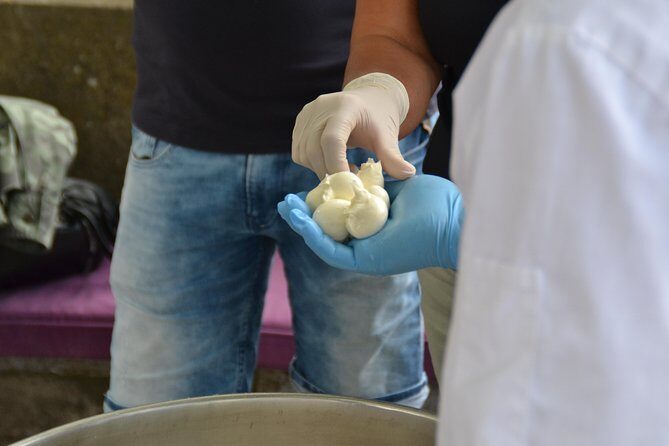 Mozzarella Class or Pizza Class - Practical Aspects: Transportation, Timing, and Value