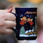 Munich: Christmas market hopping with sightseeing tour - Exploring Munich’s Christmas Charm in Detail