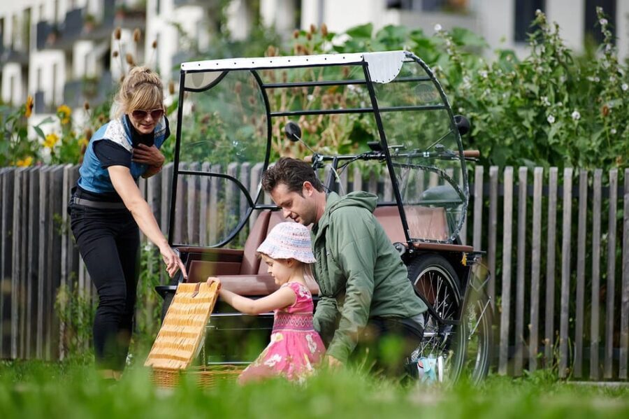 Munich: Day-rent rickshaw and explore Munich yourself - Exploring the Itinerary
