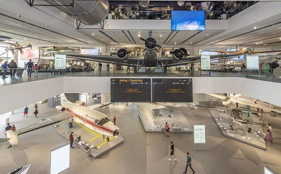 Munich: Deutsches Museum Entry Ticket - Exploring the Exhibitions