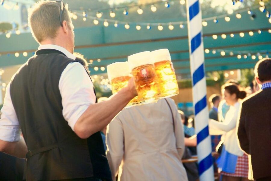 Munich: Oktoberfest Big Beer Tent Evening Table Reservation - A Deep Dive into the Experience