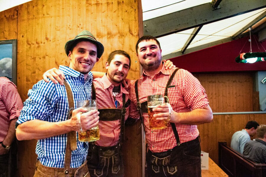 Munich: Oktoberfest Tour with Tent Reservation, Food & Beer - A Closer Look at the Oktoberfest Tour Experience