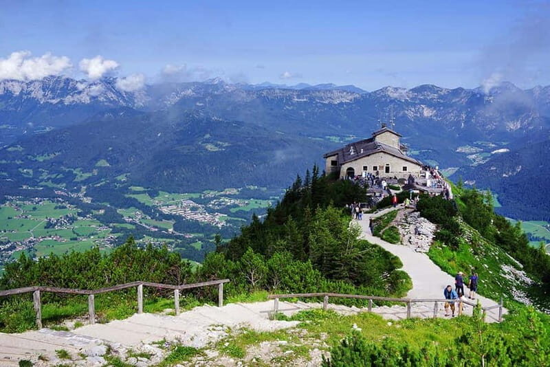 Munich: Private Eagle's Nest Tour, WW2 Museum-Entry & Lunch - Why This Tour Works