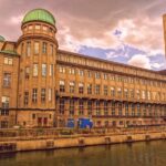 Munich Private Guided Walking Tour with Deutsche Museum - Practicalities and Considerations