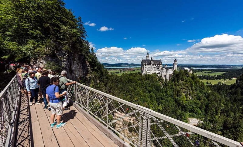 Munich: Private Neuschwanstein Castle & Alpine Coaster Tour - Discovering the Bavarian Wonderland: A Deep Dive