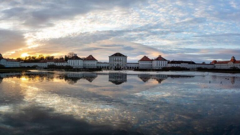 Munich Private Walk Tour and Nymphenburg by Public Transport - Exploring Munich’s Hidden Corners and Royal Splendors