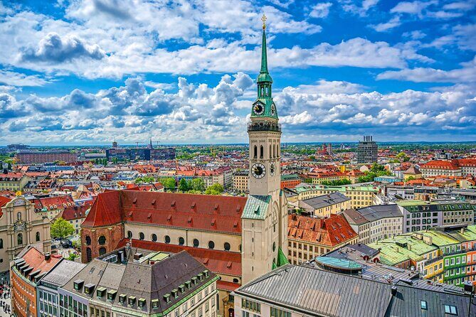 Munich Walking Tour with Audioguide on Your Smartphone - Why This Tour Works Well