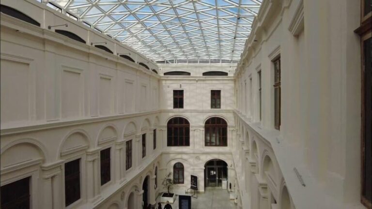 Museo Czartoryski: Visita in italiano e salta la fila. - The Tour Breakdown: What to Expect