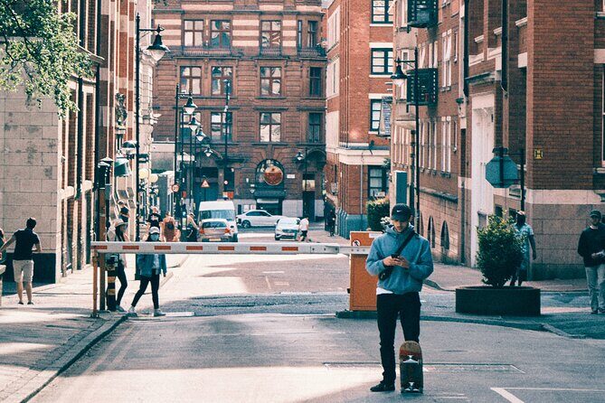 Musical MADchester Quest Experience in Manchester - FAQ