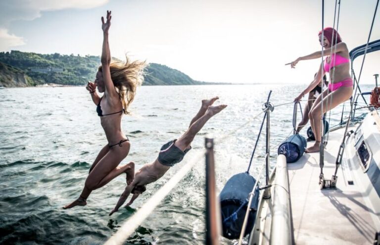 Mykonos: Catamaran Cruise with Lunch, Drinks and Transfer - Why We Think This Tour Is a Great Choice