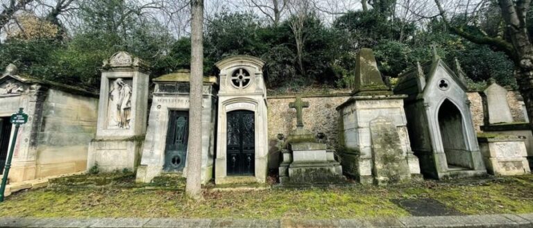 Mysteries of Père Lachaise - Who Will Love This Tour?