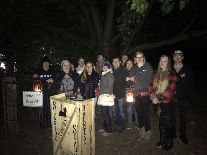 Mystic: Guided Graveyard Ghost Tour by Moonlight