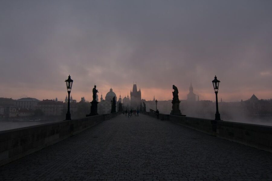 Mystical Night Tour of Prague - A Deep Dive into the Mystical Night Tour of Prague