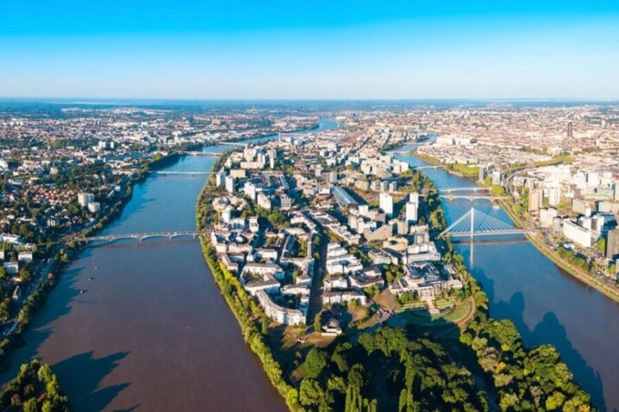 Nantes: Private custom tour with a local guide - What You Can Expect During the Tour