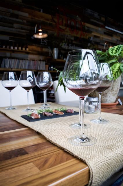 Napa: Intro to Wine Tasting with Napa Sommelière - A Closer Look at the Napa Sommelière Experience