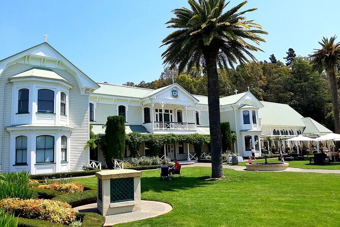 Napier Gourmet Luncheon + Winery & Gin Taste ( no gin Mon - Wed ) - Why This Tour Offers Great Value