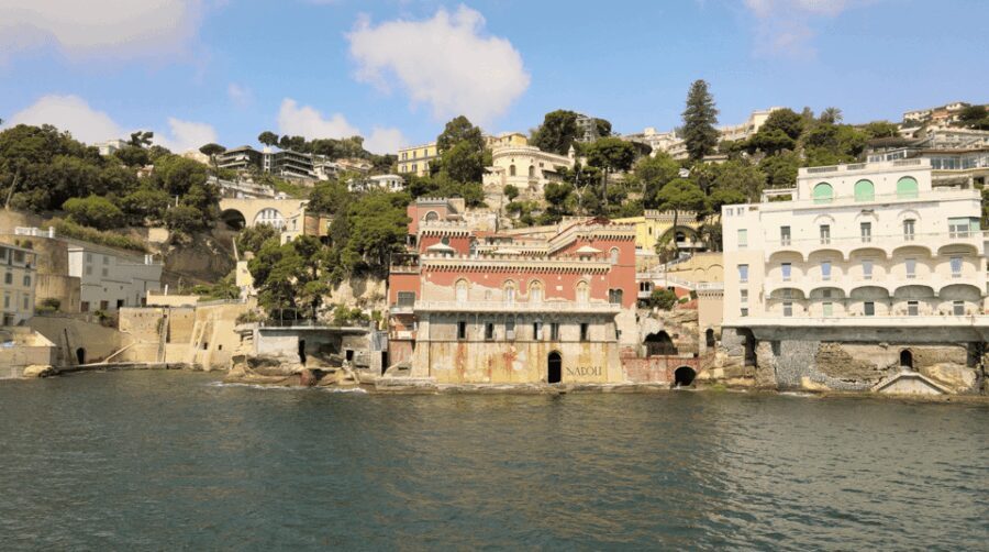 Naples: Castel dell'Ovo Boat Tour with Snorkeling & Aperitif - The Itinerary in Detail